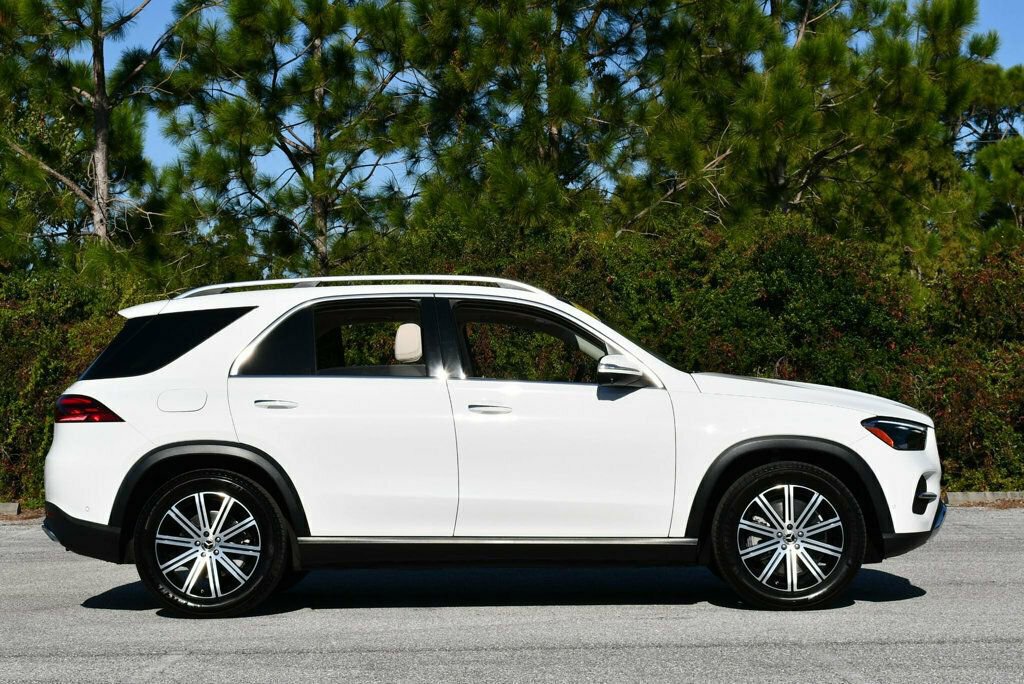 Used 2024 Mercedes-Benz GLE 450 4MATIC image 7