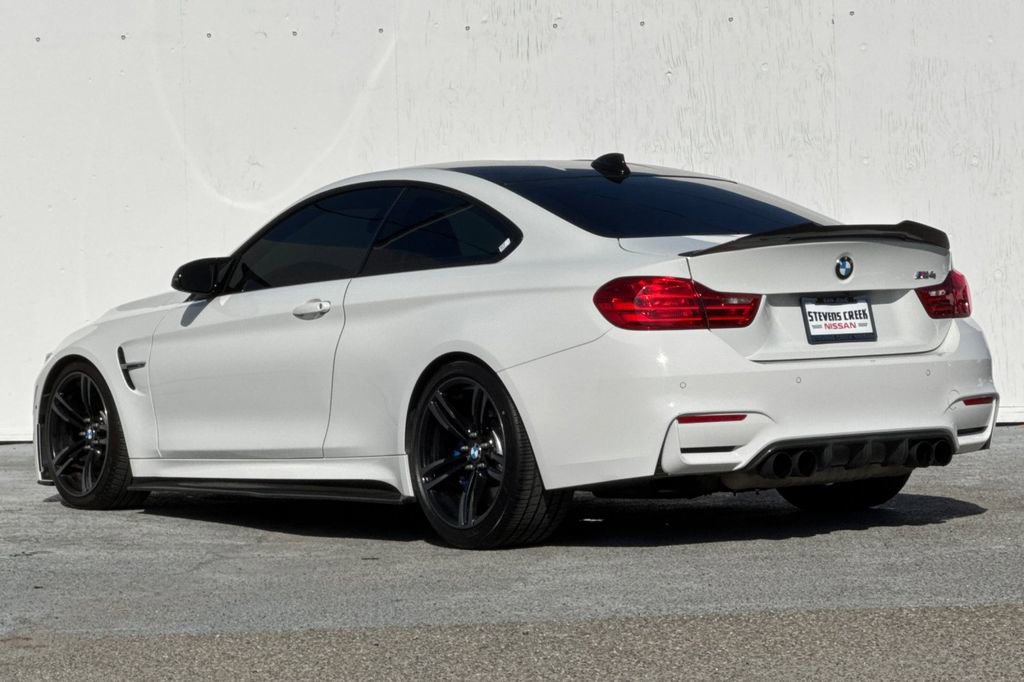 Used 2016 BMW M4 Coupe RWD image 5