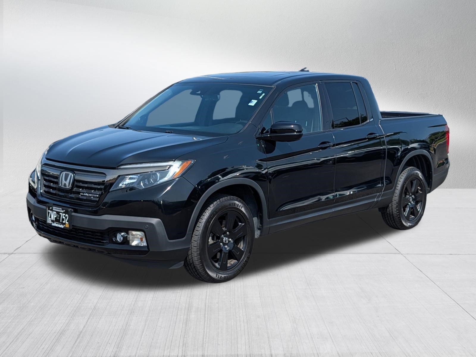 Used 2017 Honda Ridgeline Black Edition image 3