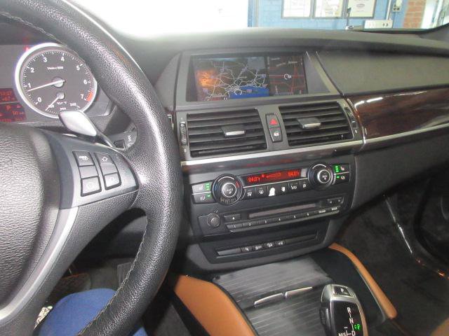 Used 2010 BMW X6 xDrive50i image 29