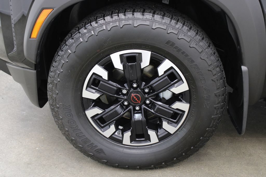 Used 2023 Nissan Frontier Pro-X w/ Pro Convenience Package RWD image 28