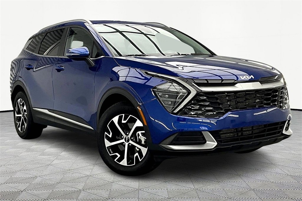 Used 2024 Kia Sportage EX image 12