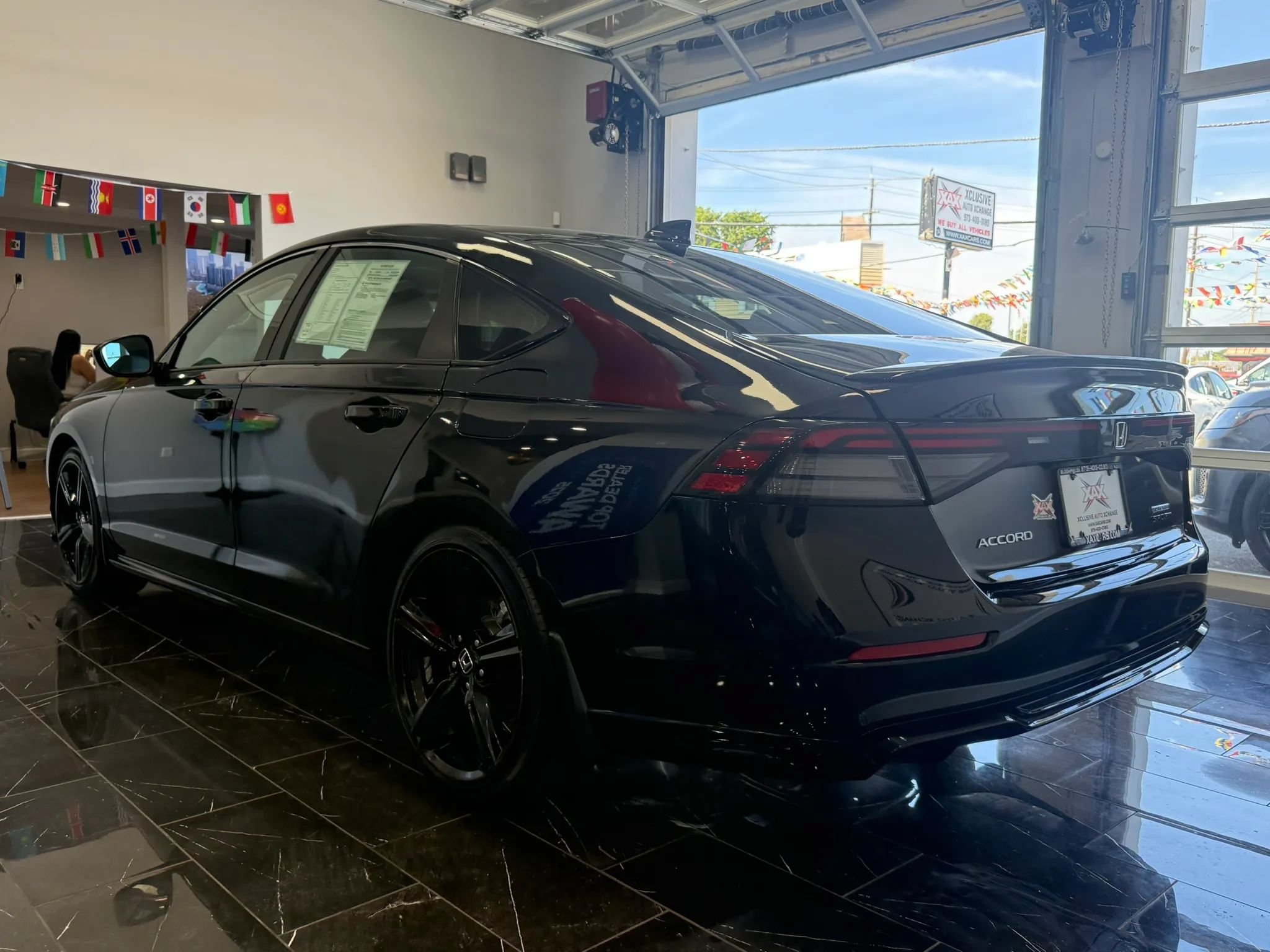 Used 2025 Honda Accord Sport image 4