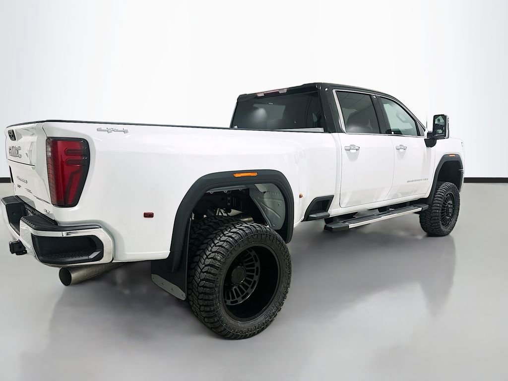 New 2026 GMC Sierra 3500 SLT w/ SLT Convenience Package image 7