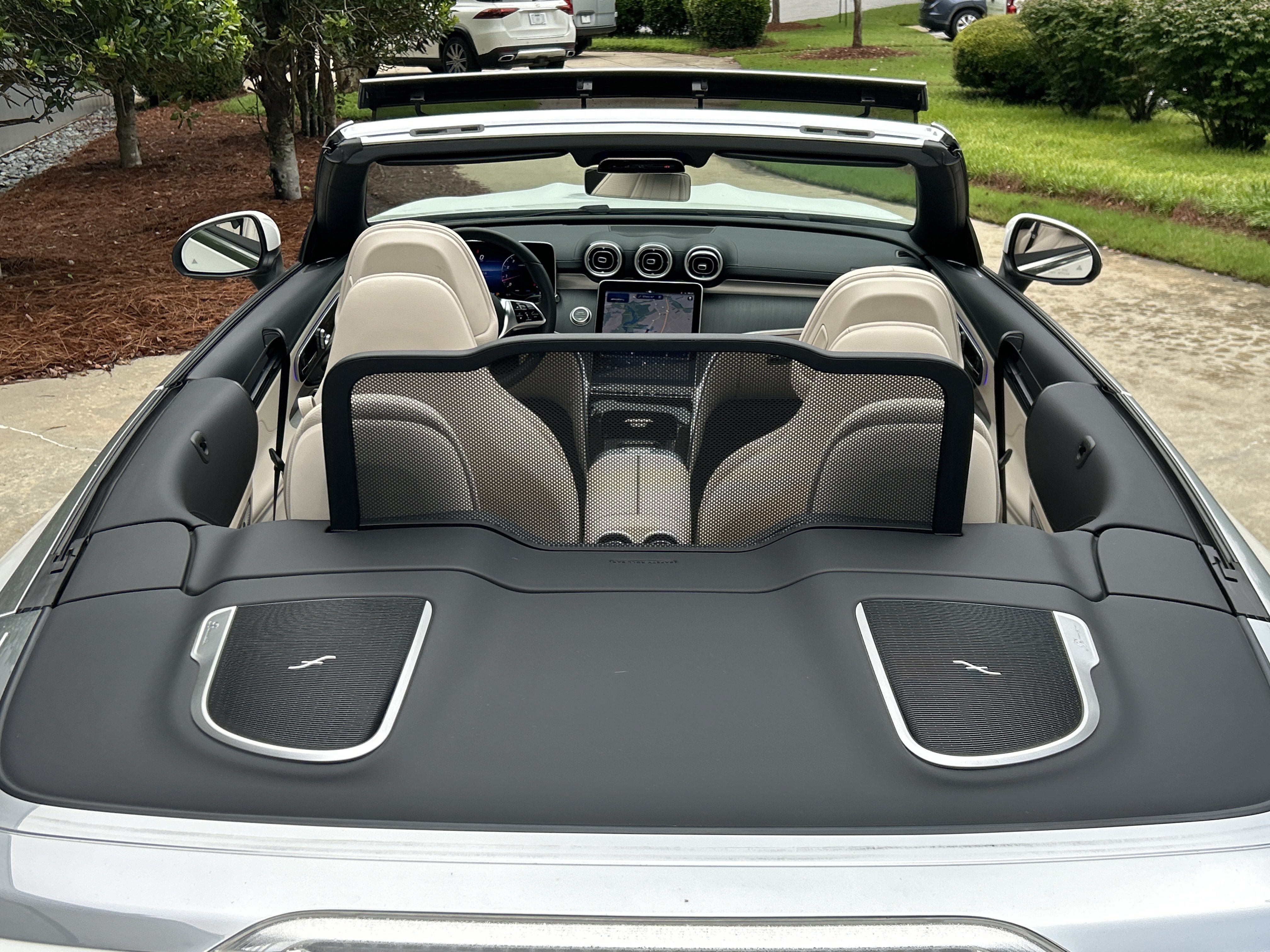Certified 2025 Mercedes-Benz CLE 300 4MATIC Cabriolet image 15