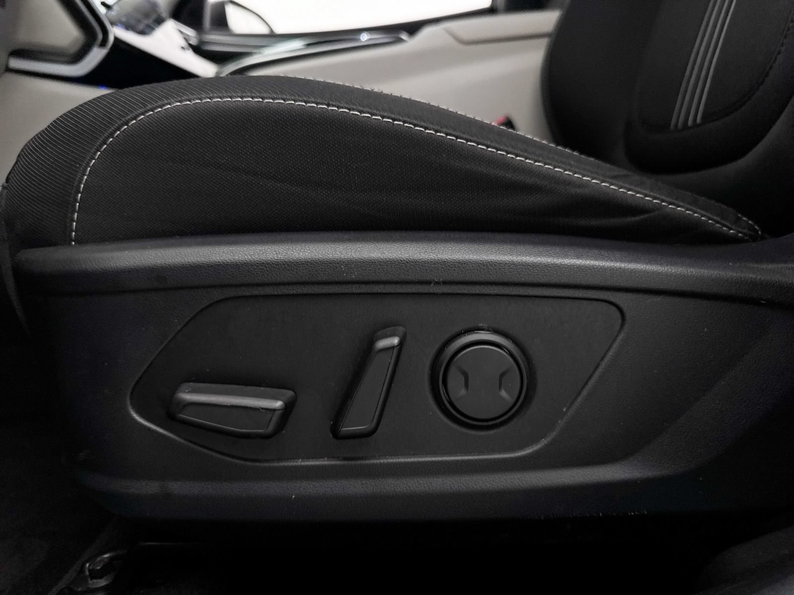Used 2022 Hyundai Tucson SEL AWD/4WD image 27