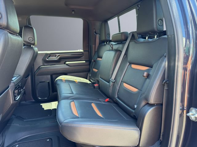 Used 2024 GMC Sierra 3500 AT4 w/ Technology Package AWD/4WD image 23
