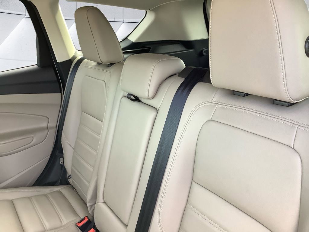 Used 2019 Ford Escape SEL image 18