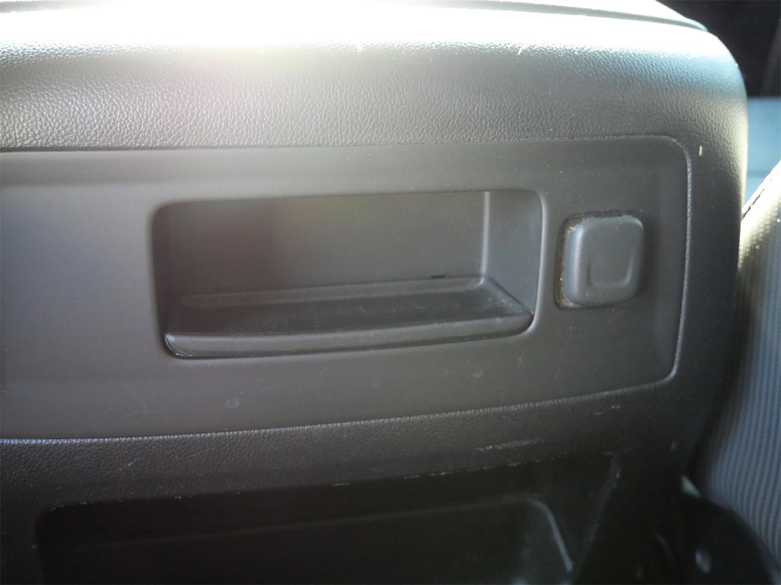 Used 2017 GMC Sierra 1500 SLT image 13