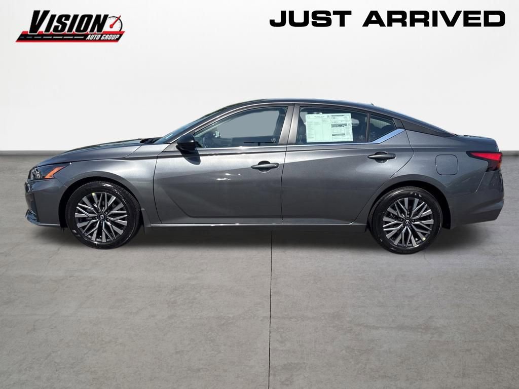 New 2026 Nissan Altima 2.5 SV FWD image 8