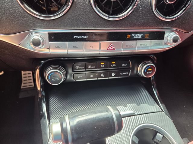 Used 2023 Kia Stinger GT-Line w/ Sun & Sound Package RWD image 27