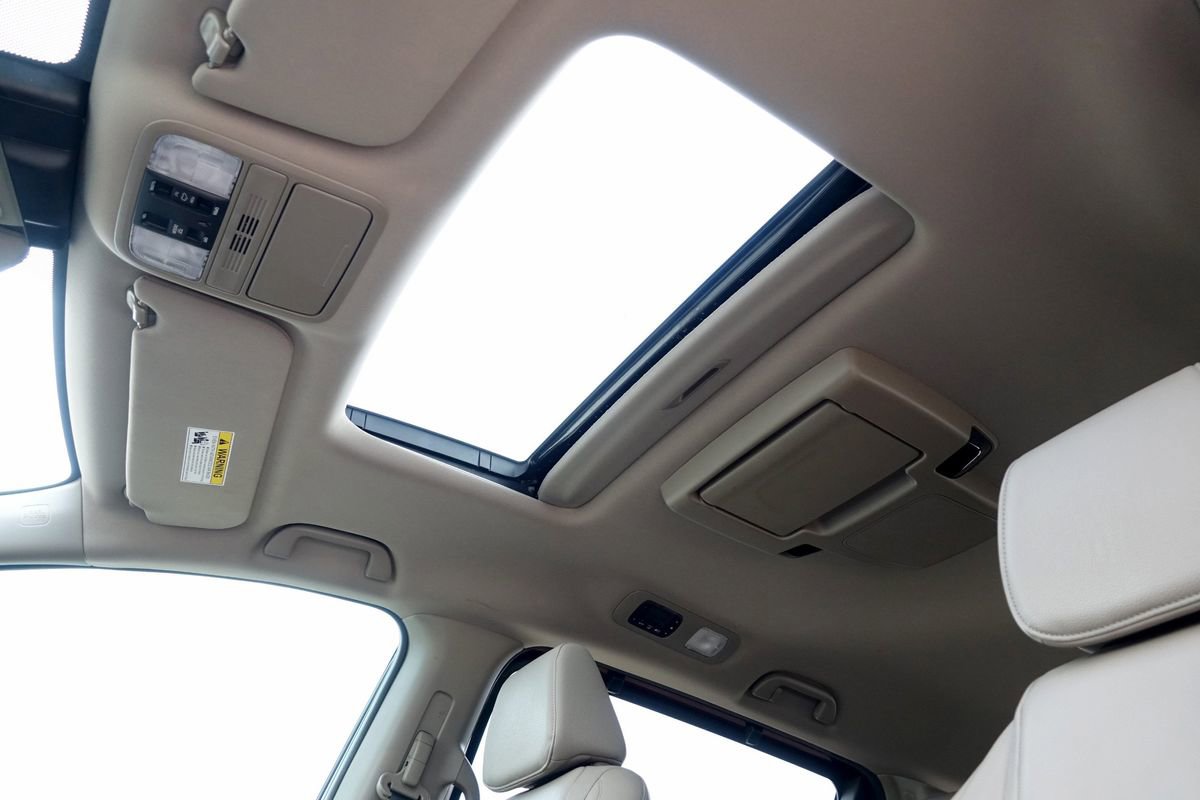 Used 2018 Honda Odyssey EX-L image 32