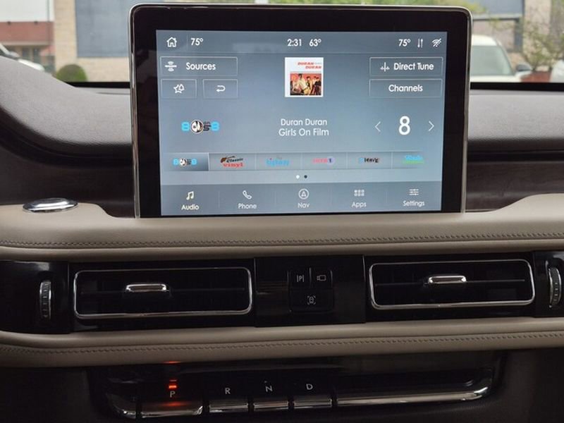 Used 2020 Lincoln Aviator Reserve w/ Equipment Group 202A image 29