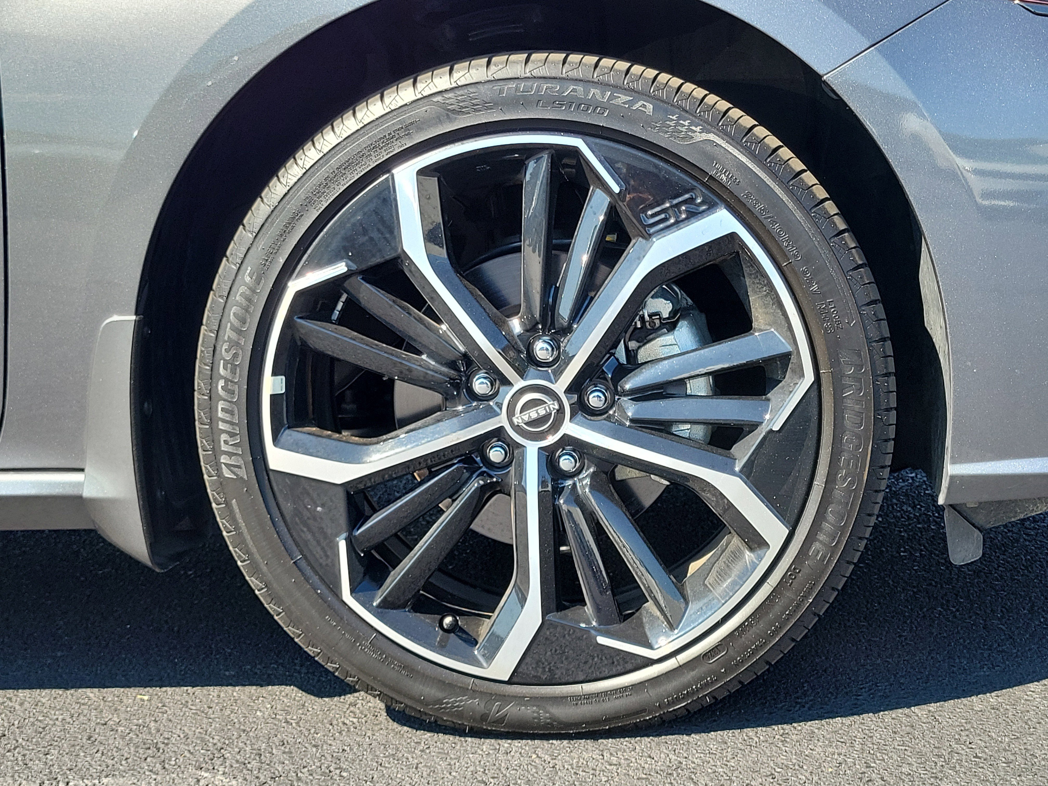 Certified 2024 Nissan Altima 2.5 SR w/ SR Premium Package image 5