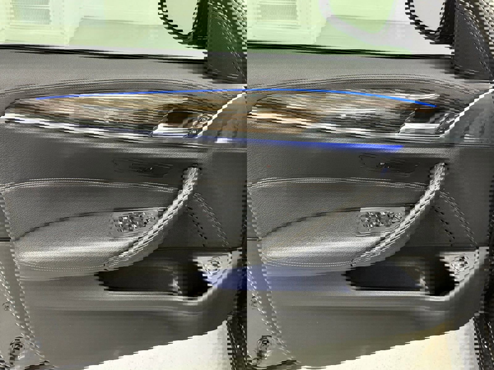 Used 2018 BMW 540i image 21