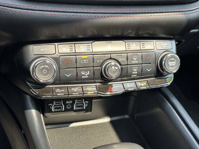 Certified 2024 Dodge Durango GT AWD/4WD image 18