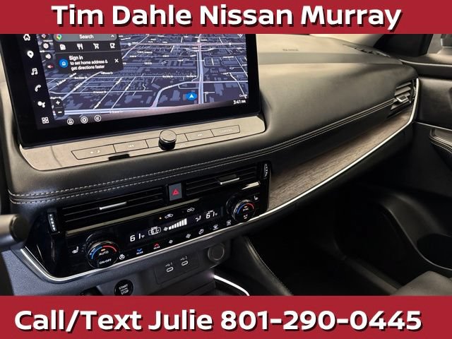 Used 2025 Nissan Rogue Platinum w/ Platinum Premium Package AWD/4WD image 36