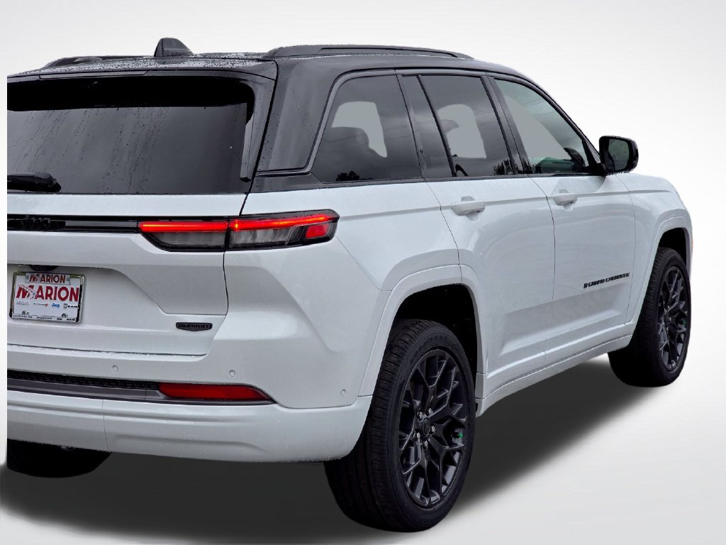 New 2027 Jeep Grand Cherokee Summit AWD/4WD image 39