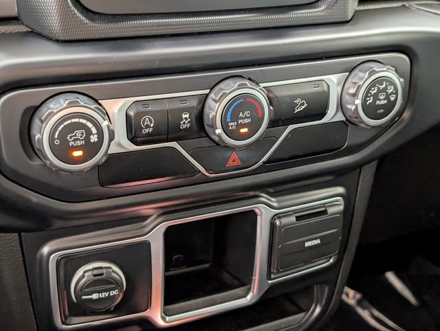 Used 2019 Jeep Wrangler Unlimited Sport image 34