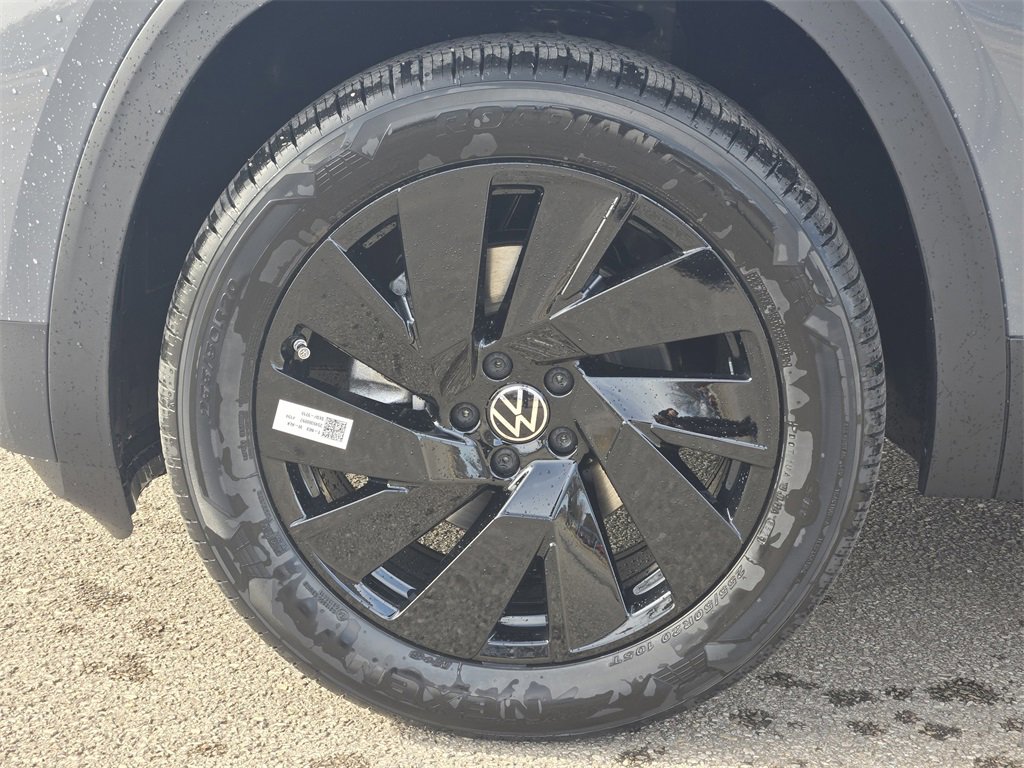 New 2026 Volkswagen Atlas SE image 10