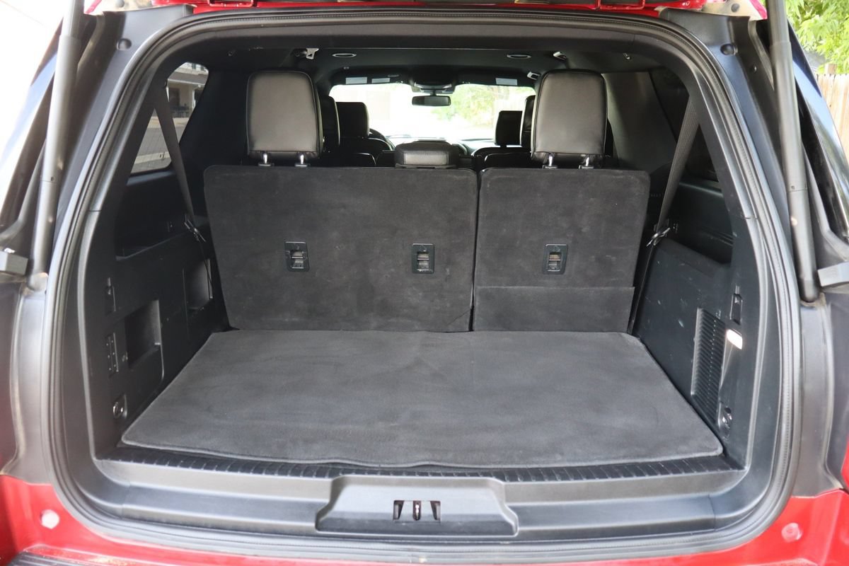Used 2020 Ford Expedition Max XLT w/ Equipment Group 202A AWD/4WD image 14