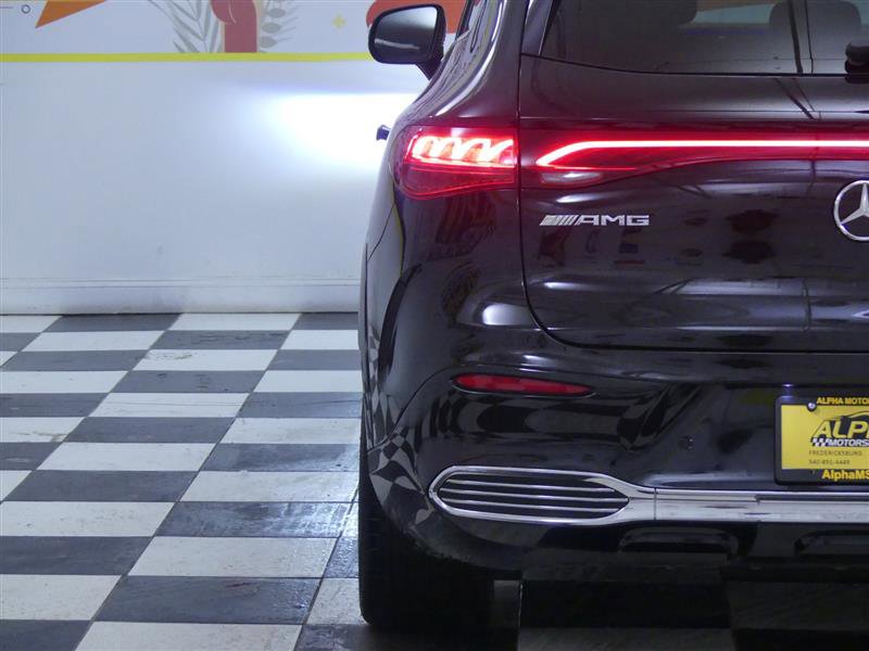 Used 2024 Mercedes-Benz EQE AMG 4MATIC SUV image 38