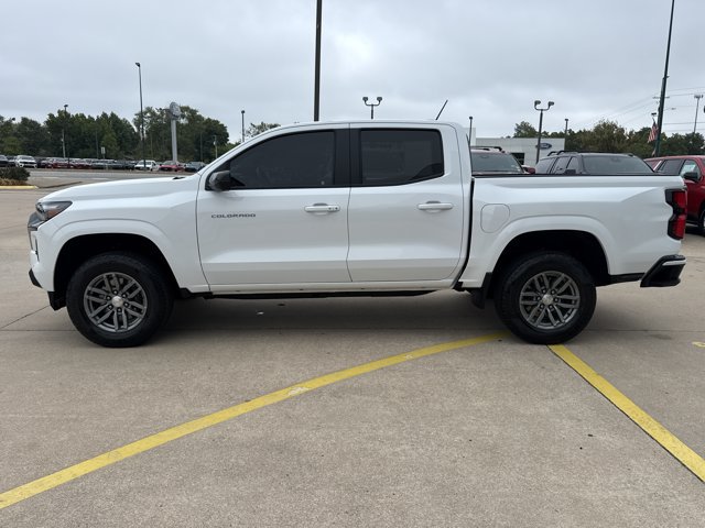 Used 2024 Chevrolet Colorado LT w/ LT Convenience Package III RWD image 12