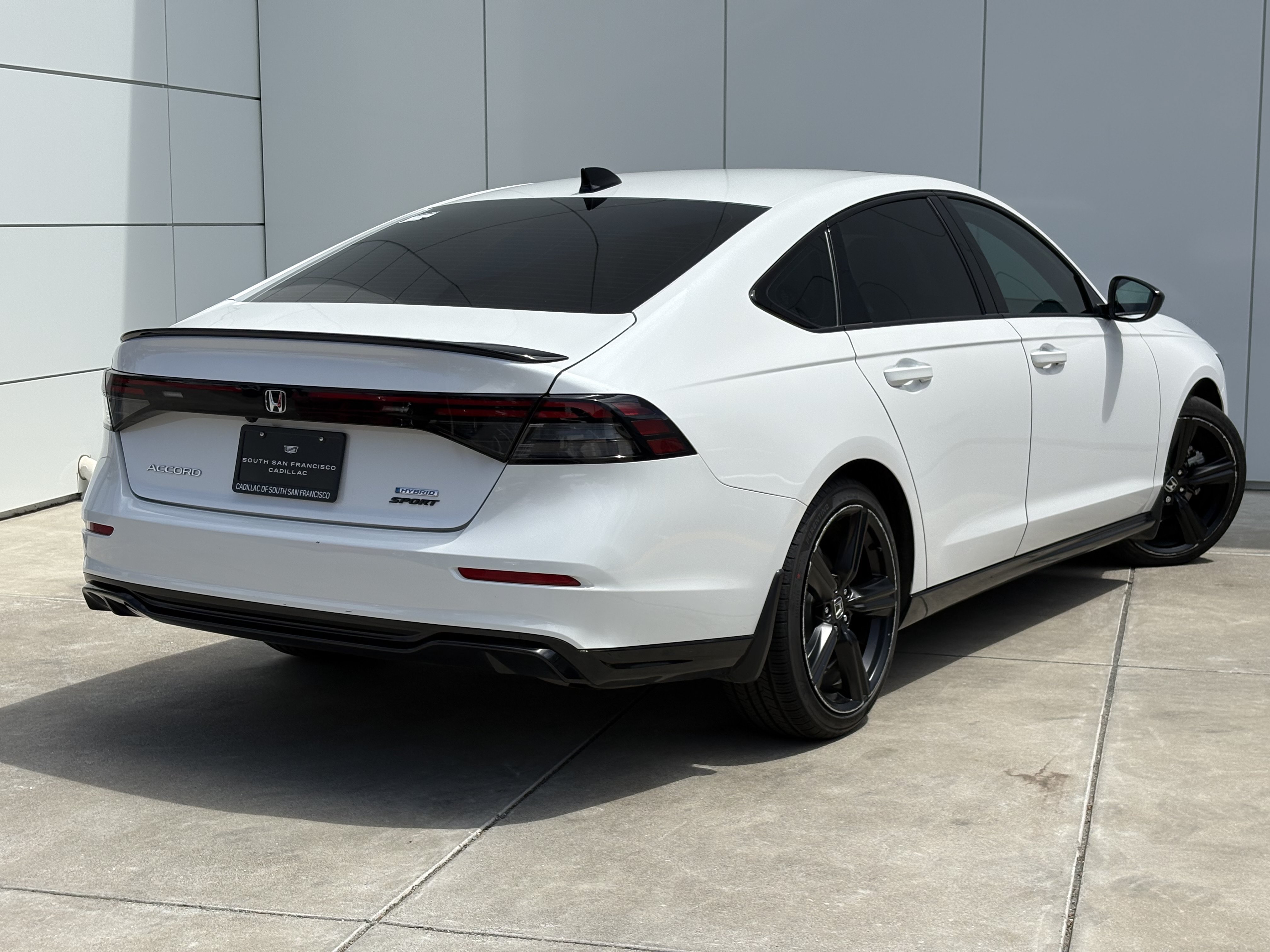 Used 2025 Honda Accord Sport image 7