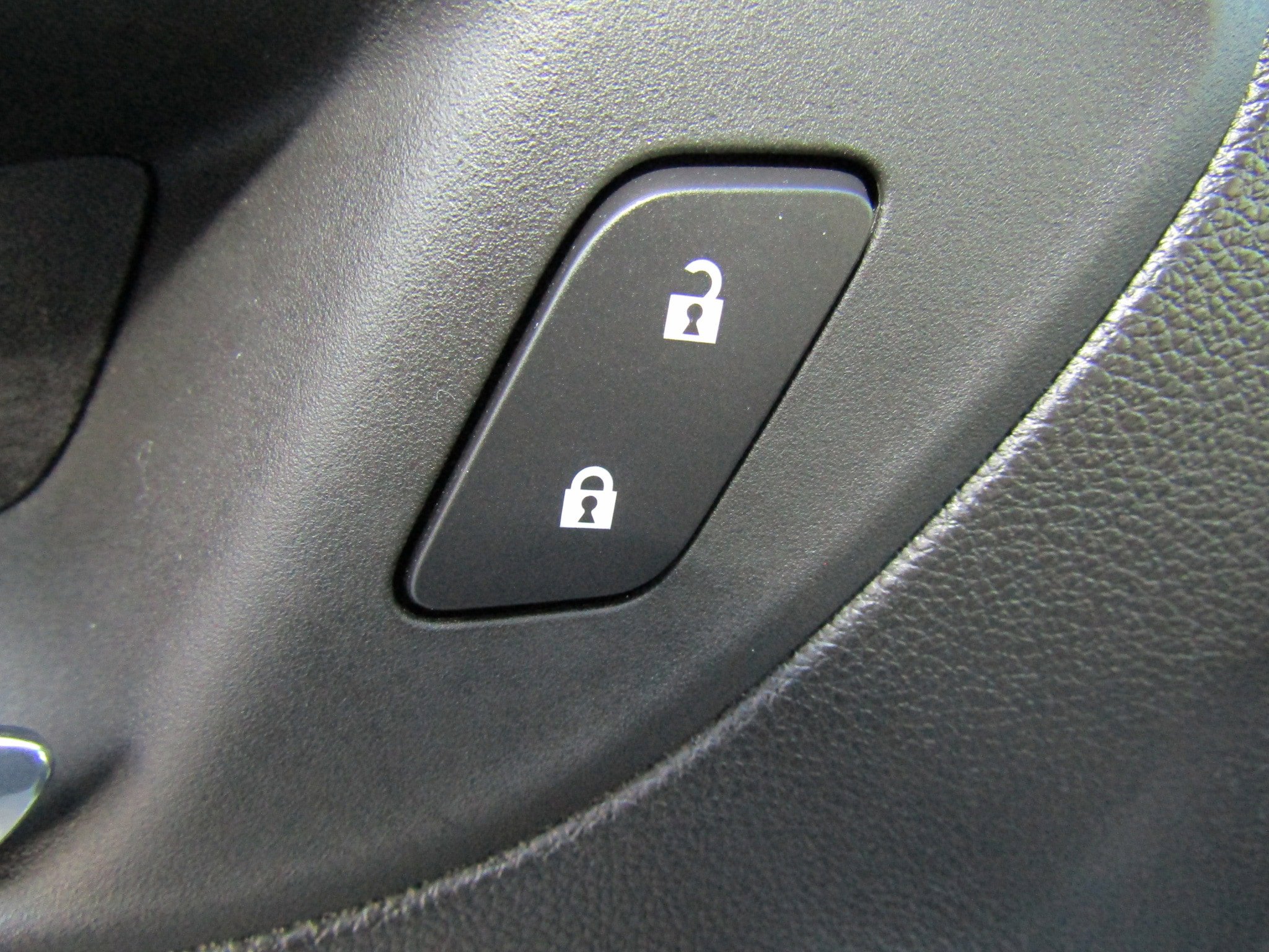Used 2022 Buick Encore GX Preferred w/ Sport Touring Package image 19