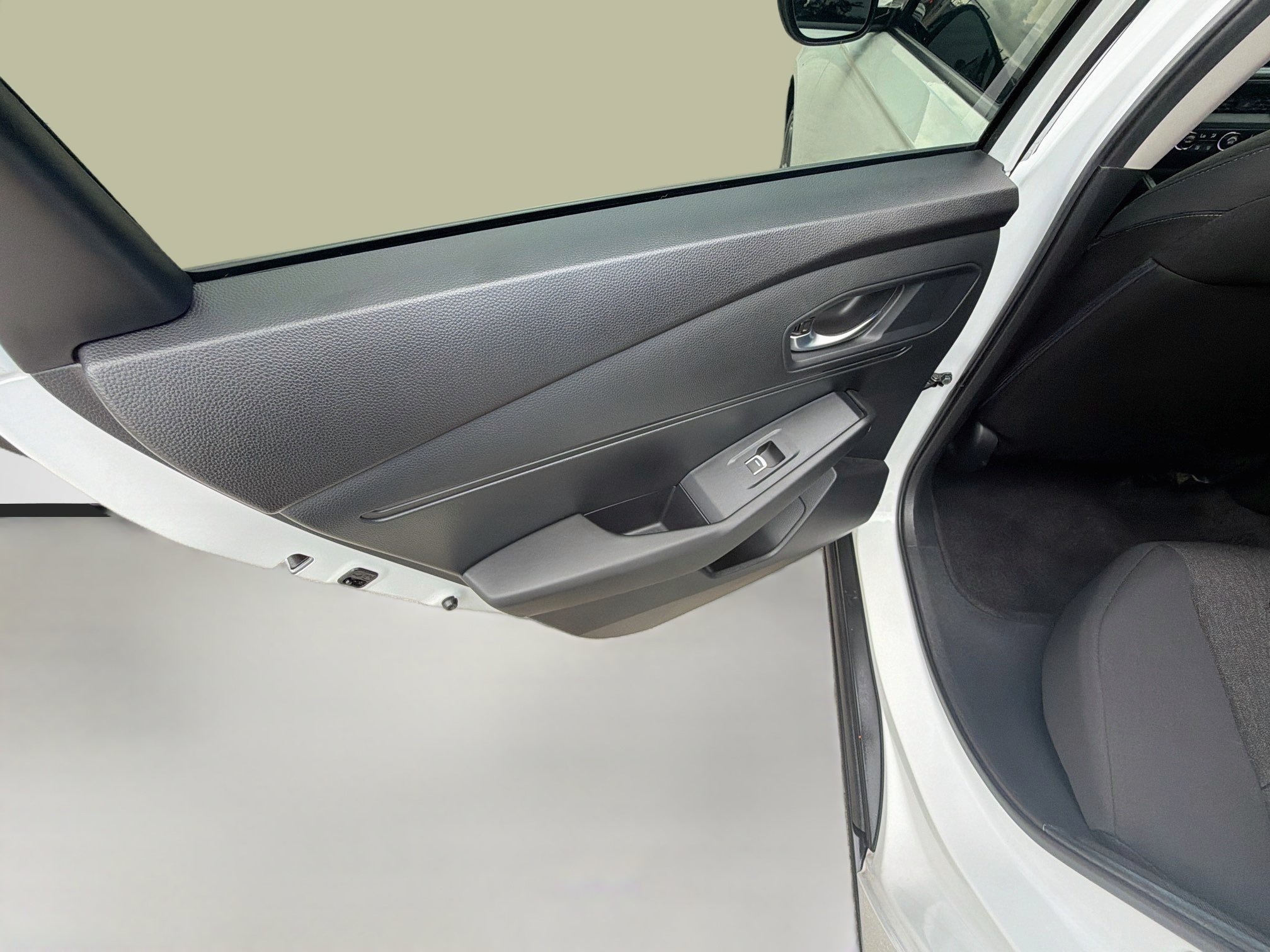 Used 2024 Honda Accord EX image 24