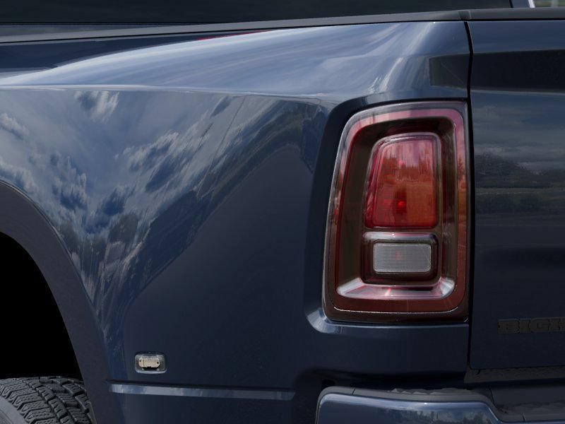 New 2026 RAM 3500 Big Horn AWD/4WD image 9