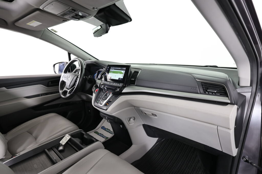 Used 2018 Honda Odyssey Touring image 24