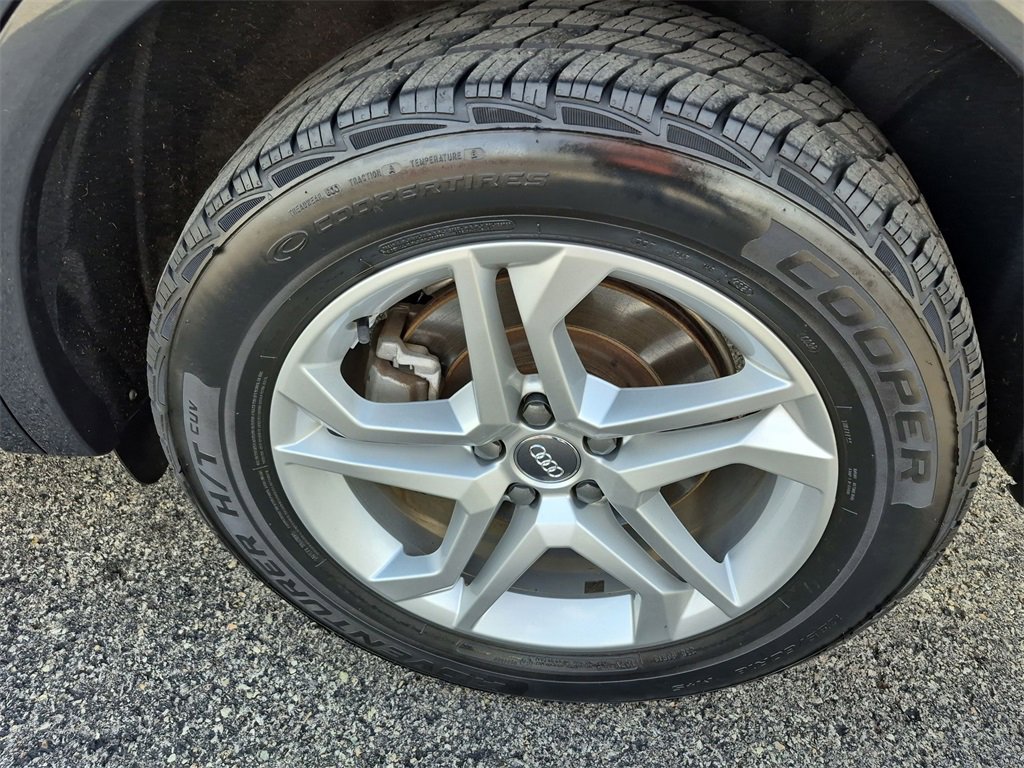 Used 2019 Audi Q5 2.0T Premium image 17