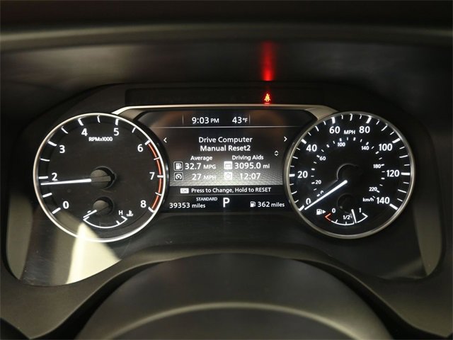 Certified 2023 Nissan Rogue SV image 32