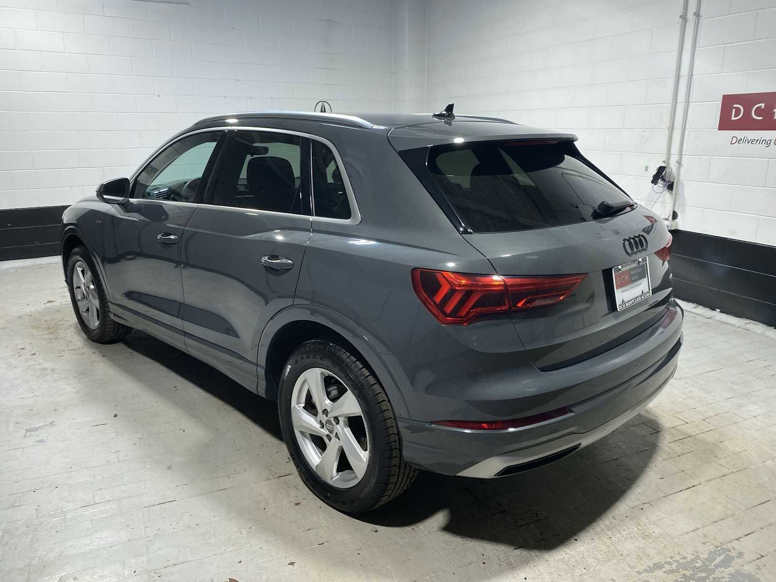 Used 2019 Audi Q3 2.0T Premium image 4