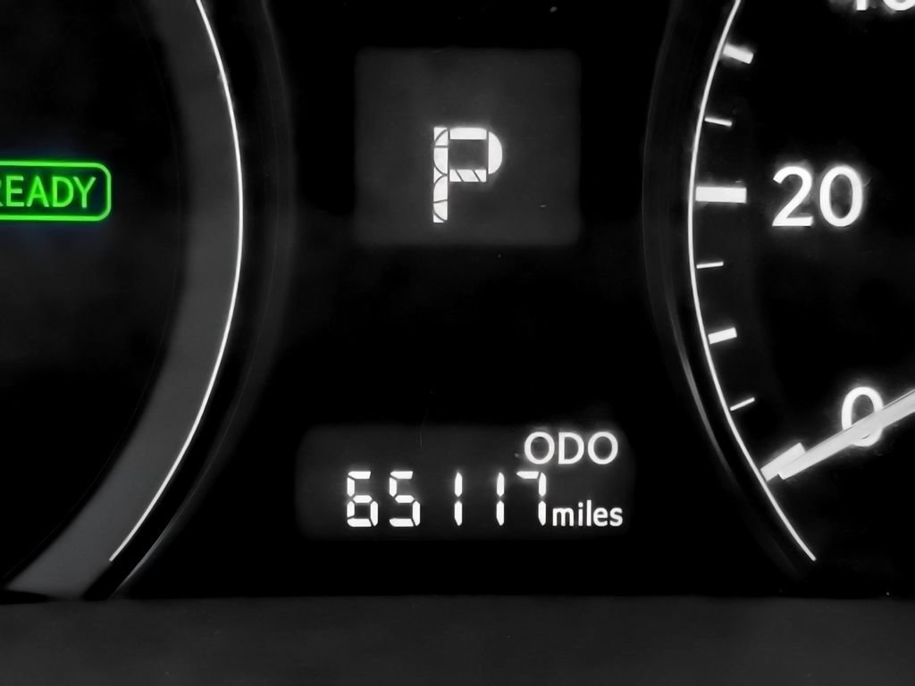 Used 2015 Lexus RX 450h AWD image 25
