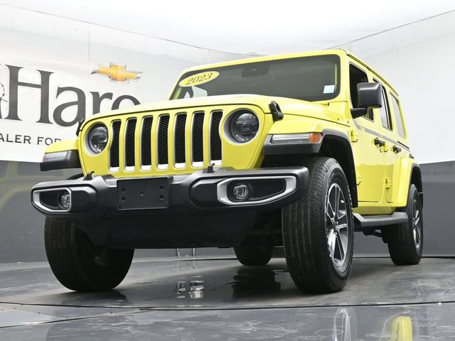 Used 2023 Jeep Wrangler Unlimited Sahara w/ LED Lighting Group AWD/4WD image 55
