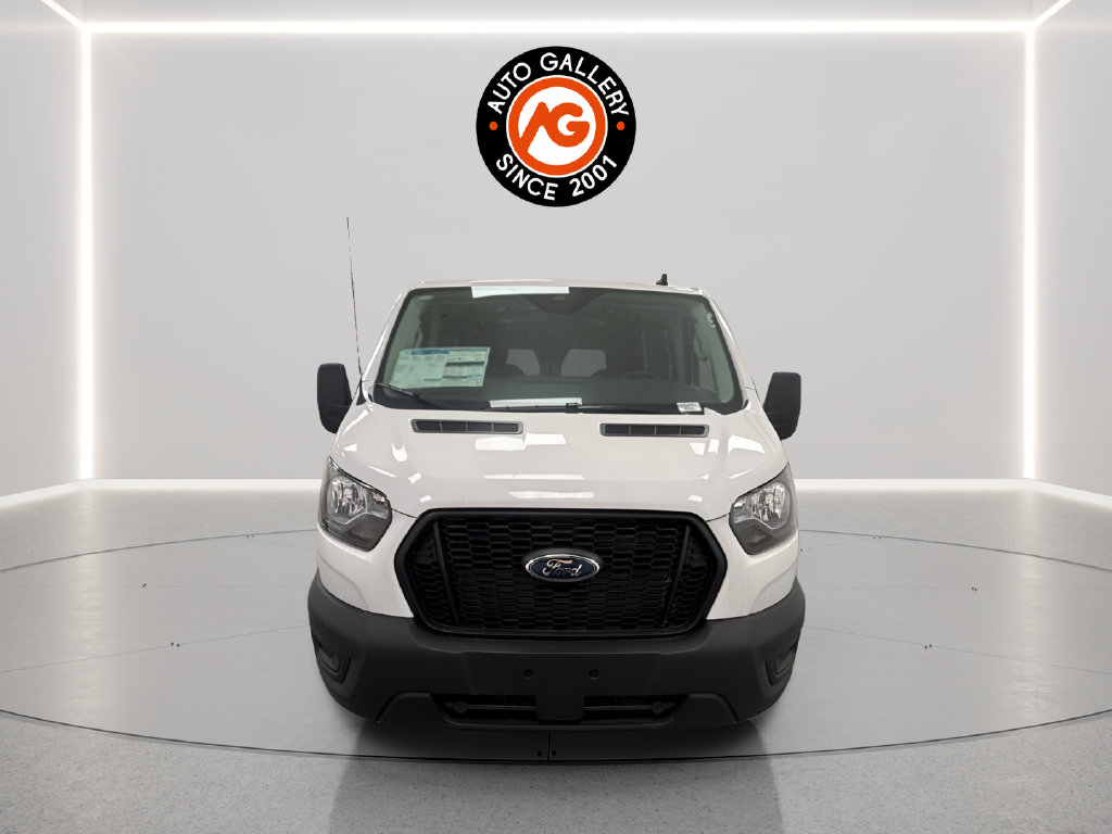 Used 2024 Ford Transit 150 Low Roof RWD image 5