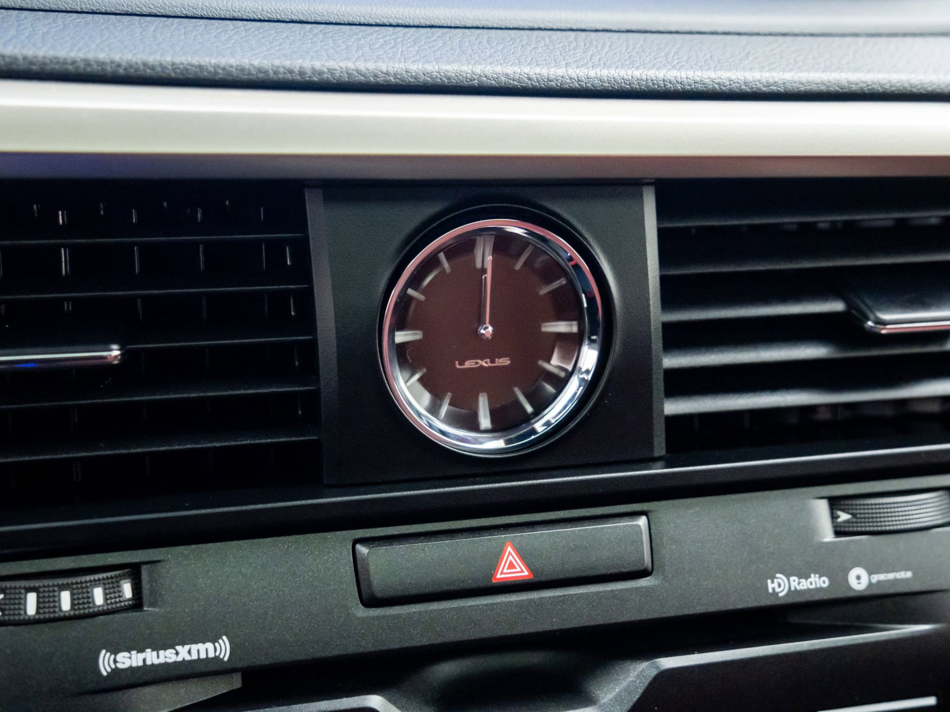 Used 2021 Lexus RX 350 F Sport image 27