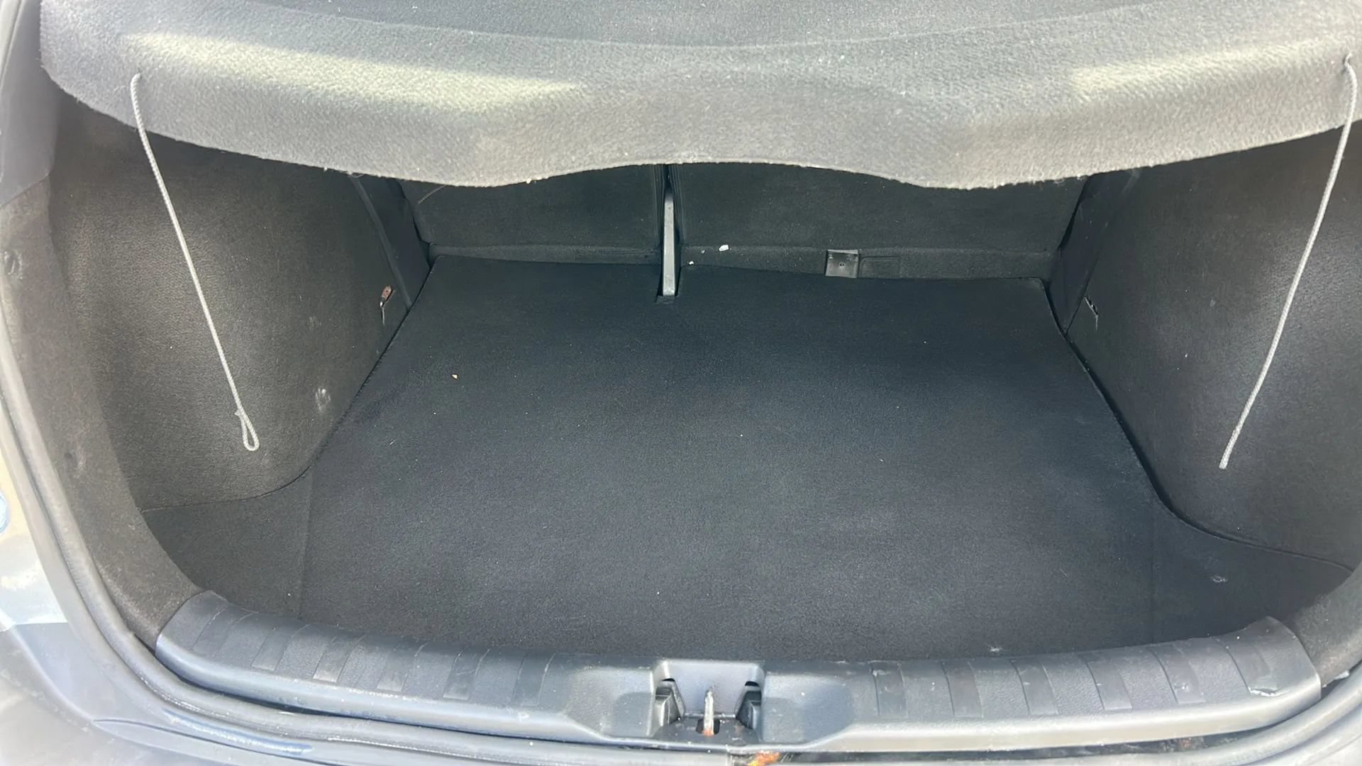 Used 2019 Nissan Kicks SV FWD image 13