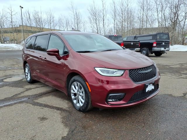 Used 2022 Chrysler Pacifica Touring-L w/ S Appearance Package image 7