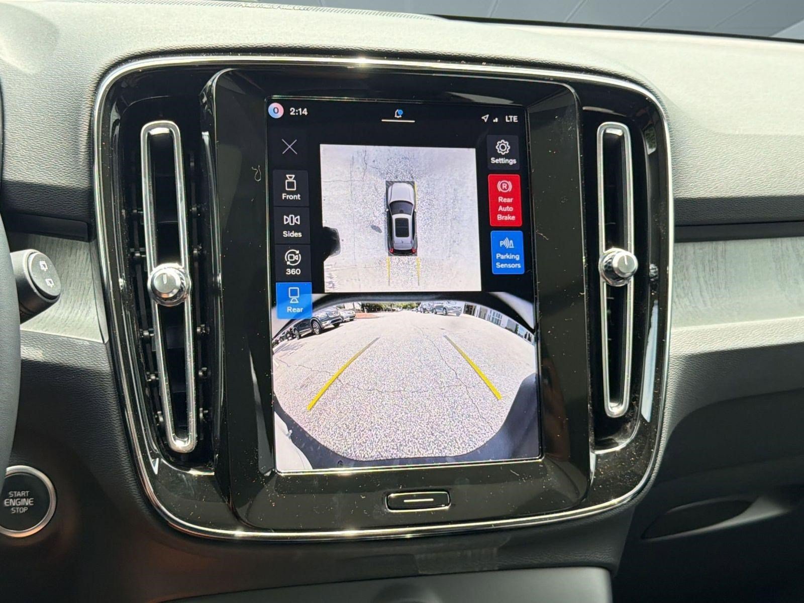 New 2026 Volvo XC40 B5 Ultra AWD/4WD image 24