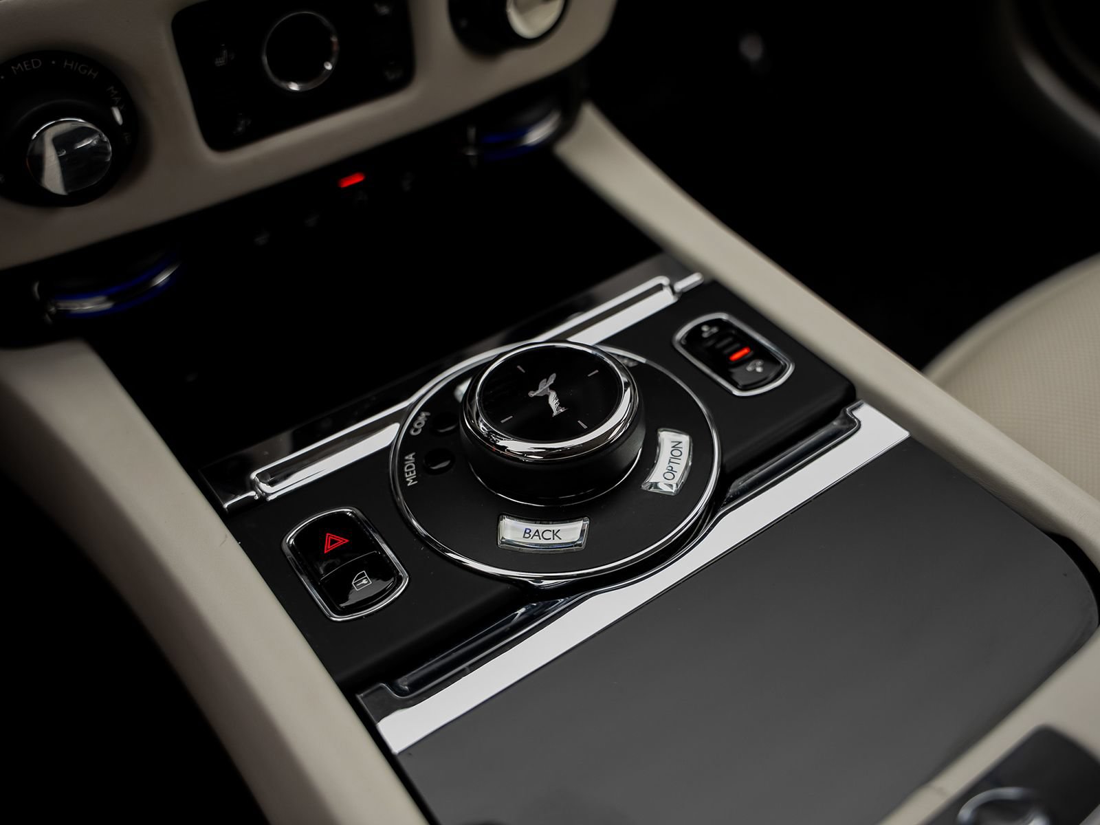 Used 2018 Rolls-Royce Wraith RWD image 51