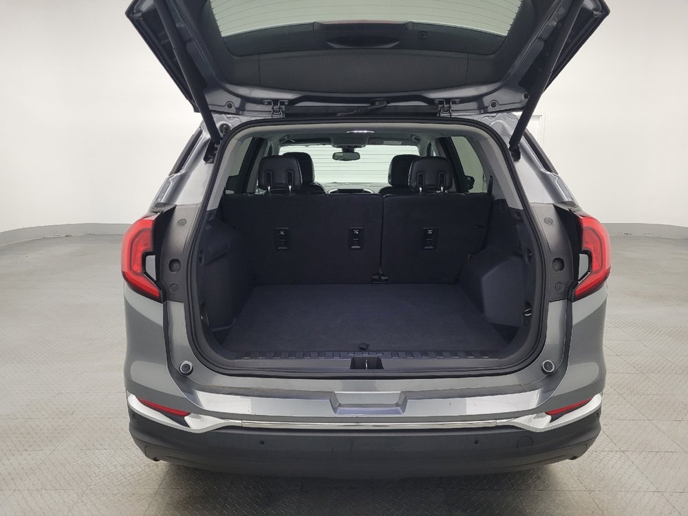 Used 2019 GMC Terrain SLT w/ Preferred Package FWD image 29