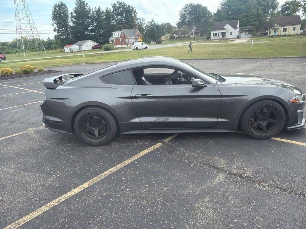 Used 2019 Ford Mustang GT Premium w/ GT Performance Package RWD image 7