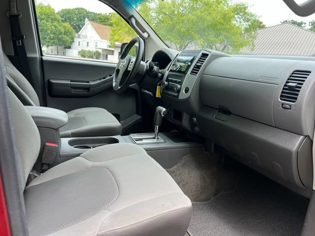 Used 2014 Nissan Xterra S AWD/4WD image 19