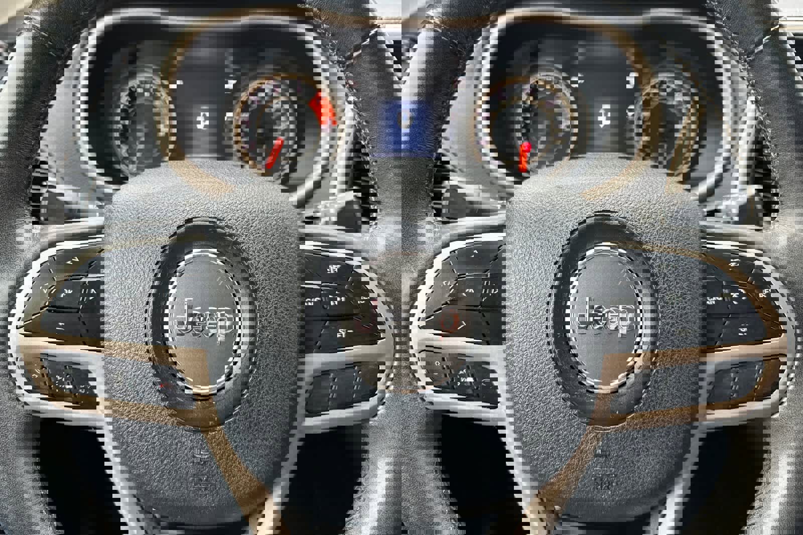 Used 2017 Jeep Cherokee High Altitude image 25