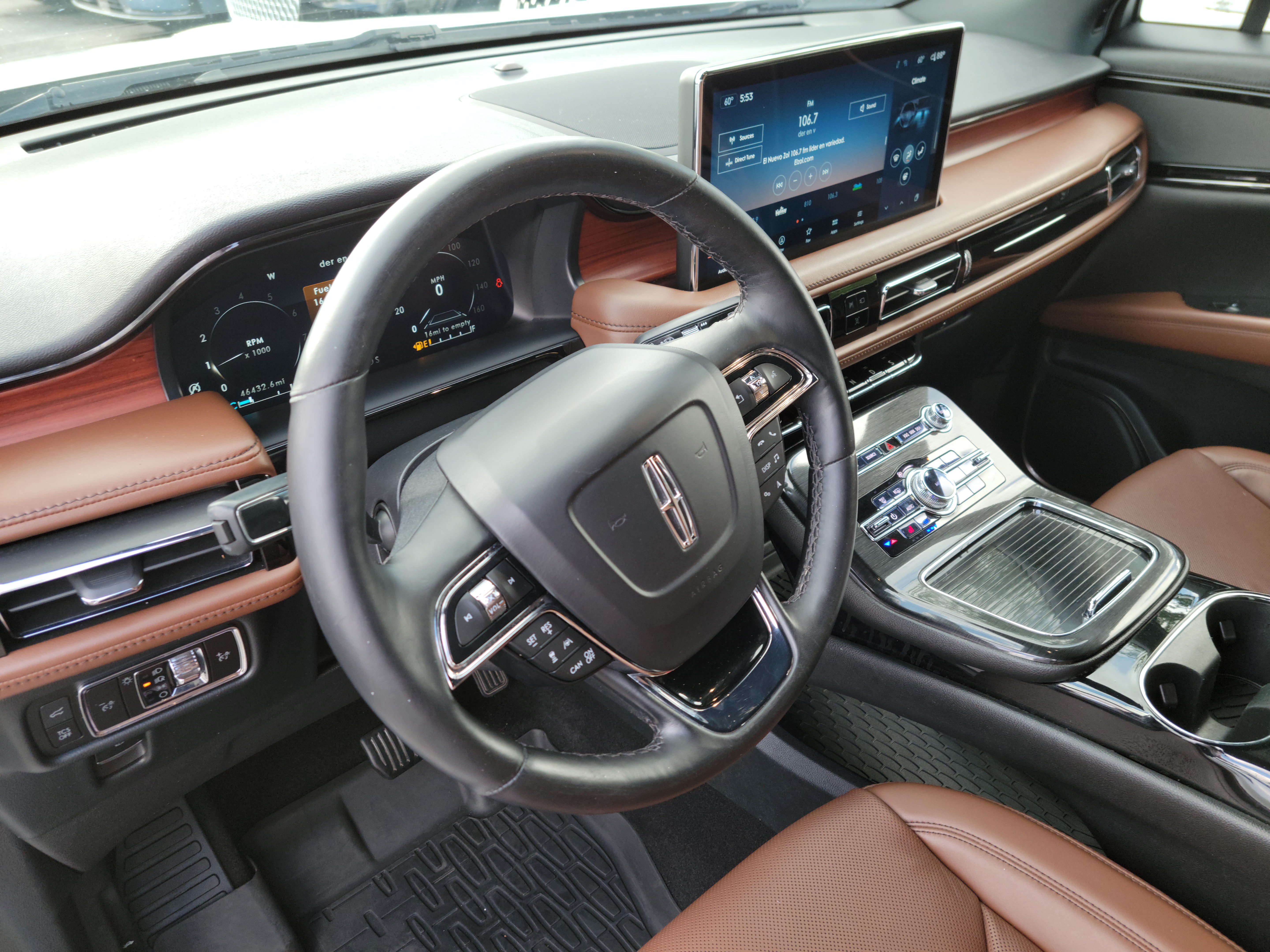 Used 2020 Lincoln Nautilus Reserve FWD image 18