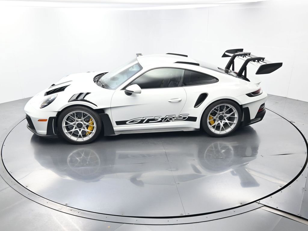 Used 2025 Porsche 911 GT3 RS RWD image 35