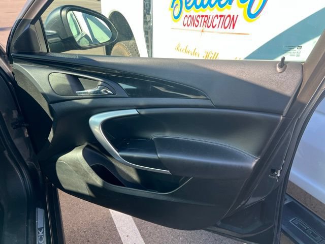 Used 2013 Buick Regal Leather FWD image 8